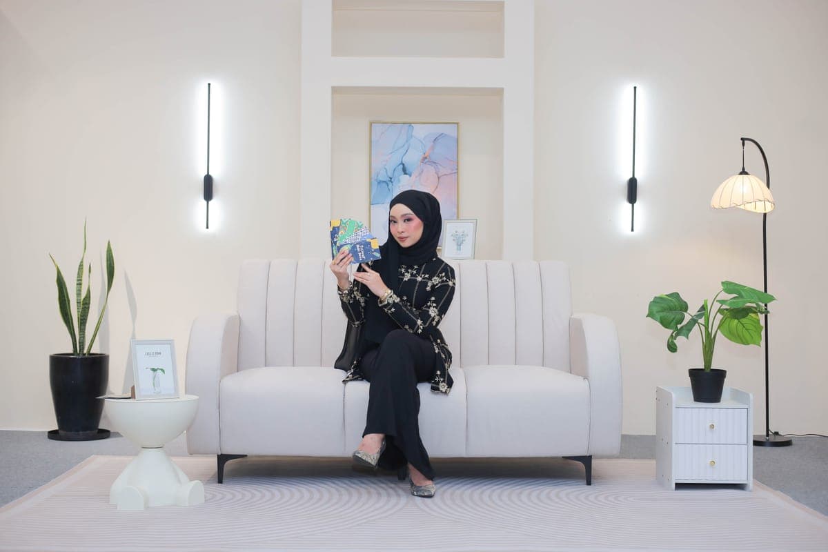 Konsep 2: Edgy Minimalis — Galeri 1