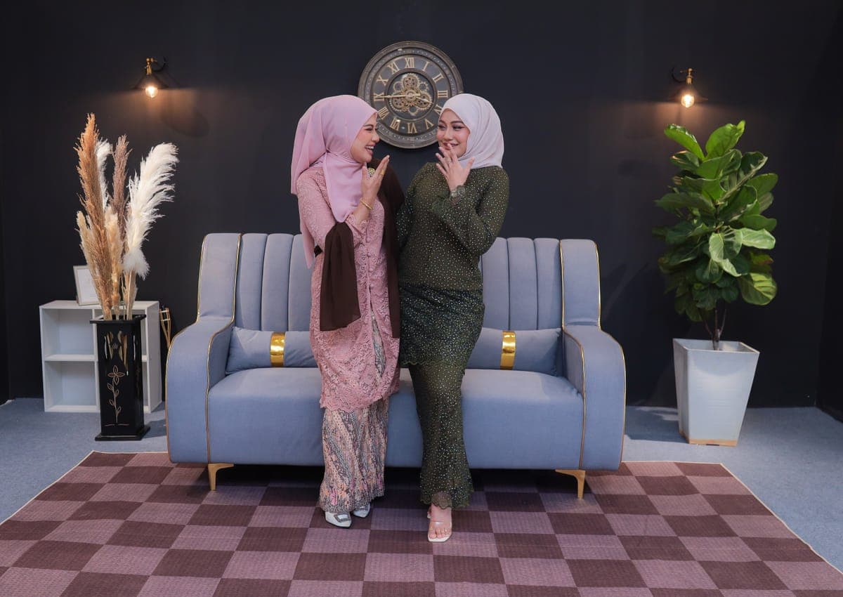 Konsep 6: Dark Elegance — Galeri 1